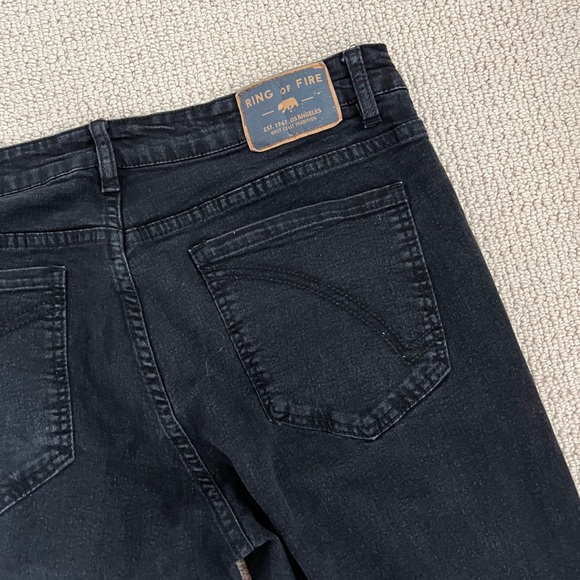 Ring of Fire Jeans - Picture 7 of 8
